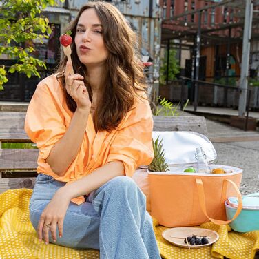 Термосумка reisenthel Coolerbag, універсальна, абрикосова