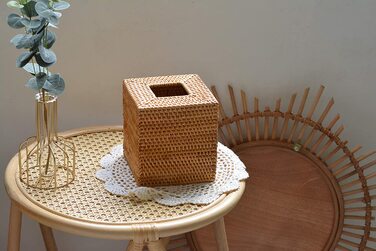 Коробка для косметичних серветок з ротангу, натуральна, квадратна, 14x14x15 см – для дому, офісу, авто