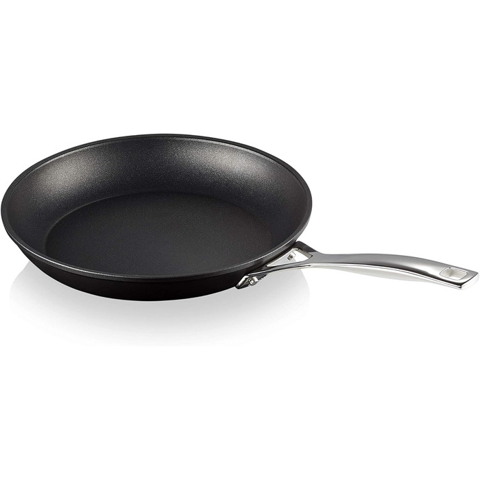 Набір каструль Le Creuset 3 шт. з антипригарним покриттям, діаметр 16, 24, 26 см, для всіх типів плит (в т.ч. індукційних), антрацит/срібло