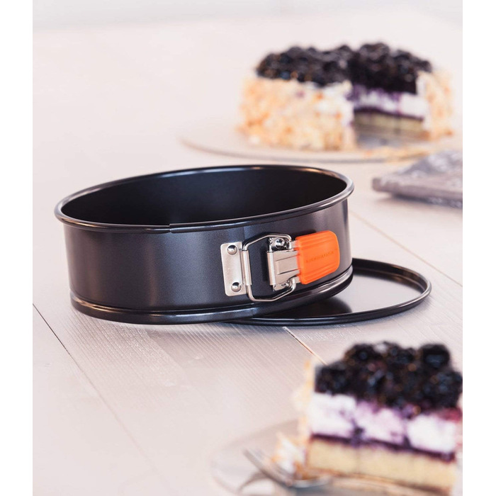 Форма для випічки LE CREUSET, діаметр 26 см, з антипригарним покриттям, з вуглецевої сталі, для випічки кисленького тіста, сірий/помаранчевий