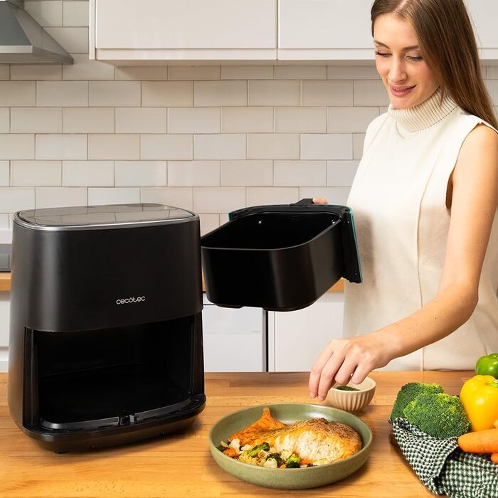 Фритюрниця без олії Cecotec Cecofry 6000 Full, 6 л, 1700 Вт, PerfectCook, 12 режимів, чорний колір
