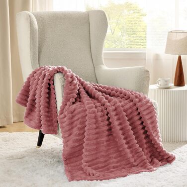 BEDSURE Плед великого розміру 220x240 см: вовняний, флісовий, для дивану, декору кімнати, теплий, м'який, XXL, білий (150 x 200 см, темно-рожевий)