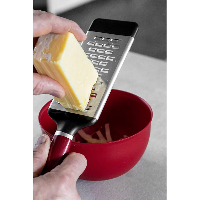 Терка KitchenAid двостороння з нержавіючої сталі Almond Creme (середня) – для сиру, овочів, шоколаду