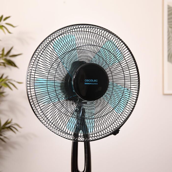 Вентилятор підлоговий Cecotec EnergySilence 560 Max Smart 45W, 40 см, 5 лопатей, таймер 12 год, LED-дисплей, сенсорне управління, 3 швидкості, автоколивання, чорний