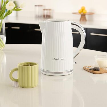 Електричний чайник Russell Hobbs Eden 1.7 л, 2400 Вт, колір малиновий (Raspberry), нержавіюча сталь, зі знімним фільтром від накипу, модель 27362-70
