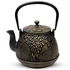 колір: чорний