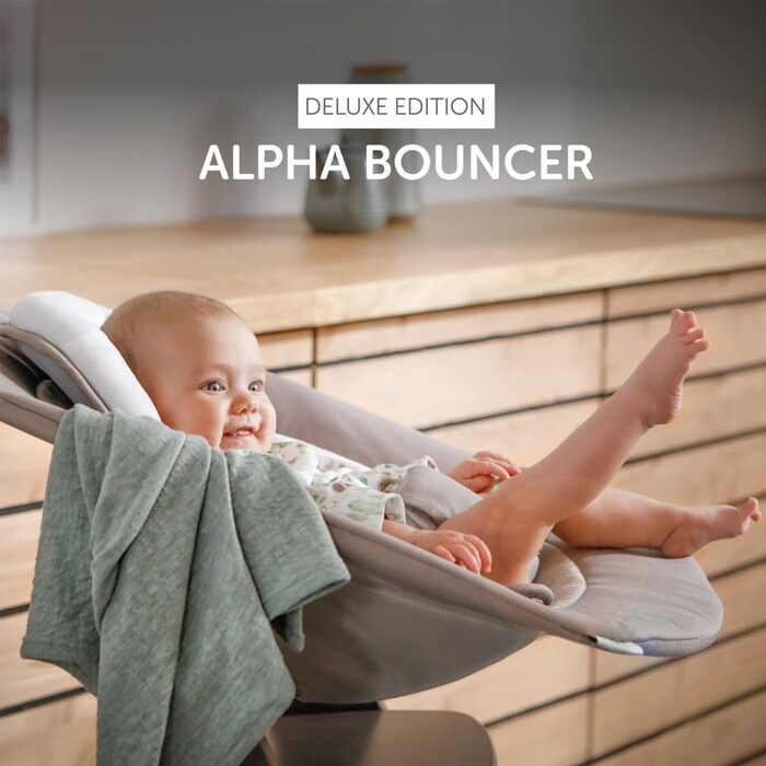 Дитячий стільчик Hauck Beta+ Newborn Set Deluxe - комплект для годування з народження з м'яким сидінням, бланкетом та підносом - білий (натуральний)