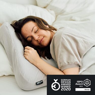 Ортопедична подушка BLACKROLL RECOVERY PILLOW 50x30 см, ергономічна подушка для сну з чохлом для подорожей, в'язкоеластичний меморі пін, вироблено в Німеччині, світло-сіра