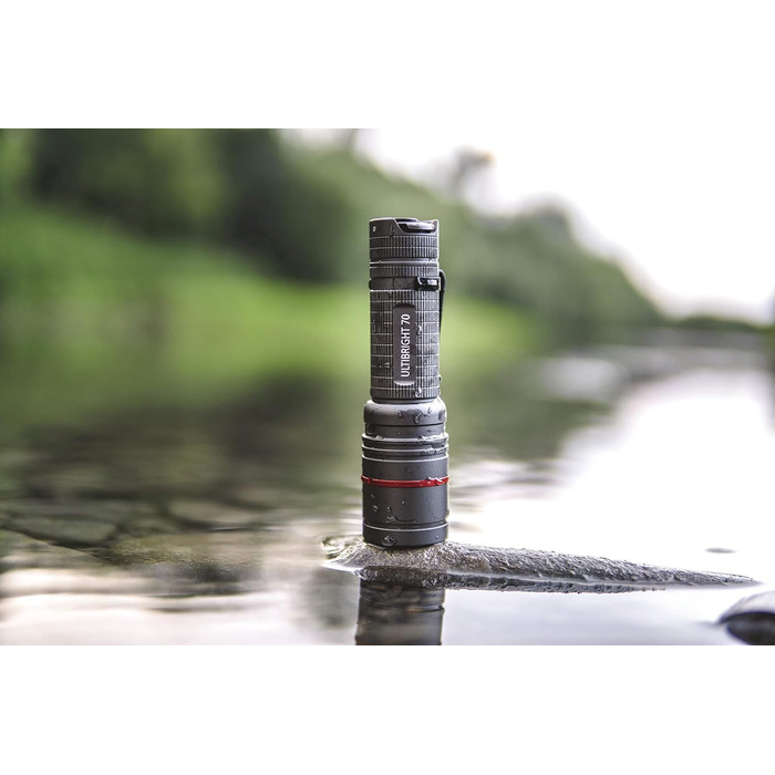 Ліхтарик EMOS Ultibright 70 CREE LED металевий, з фокусуванням, 2 режими світла, ударостійкий, водонепроникний IP65, 340 лм, до 200 м, із кліпсою та ручкою, для дому й вулиці, сірий
