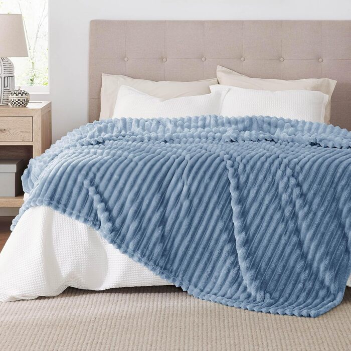 BEDSURE Плед великий 220x240 см, вовняний, флісовий, для дивана та кімнати, теплий, м'який, небесно-блакитний