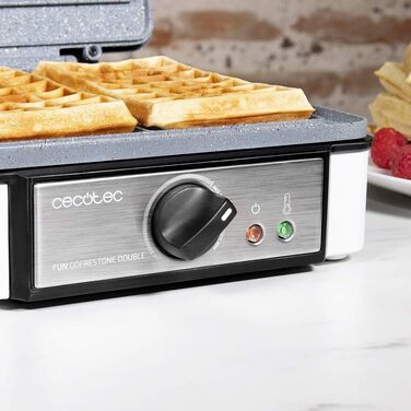 Вафельниця Cecotec Fun Gofrestone з антипригарним покриттям RockStone, 3 змінними панелями (вафлі, сендвічі, мафіни), 700 Вт