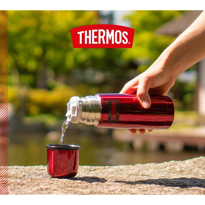 Термос-пляшка Thermos Light & Compact 0,35 л, нержавіюча сталь, червоний, ізольована, з кришкою-чашкою, тримає тепло 12 годин, холод 24 години, герметична, BPA Free, можна мити в посудомийці