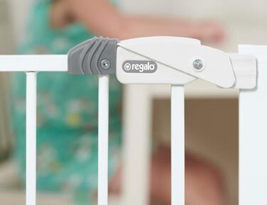 Захисний бар'єр для дітей Regalo Easy Step, білий, 73.7-99.1 см