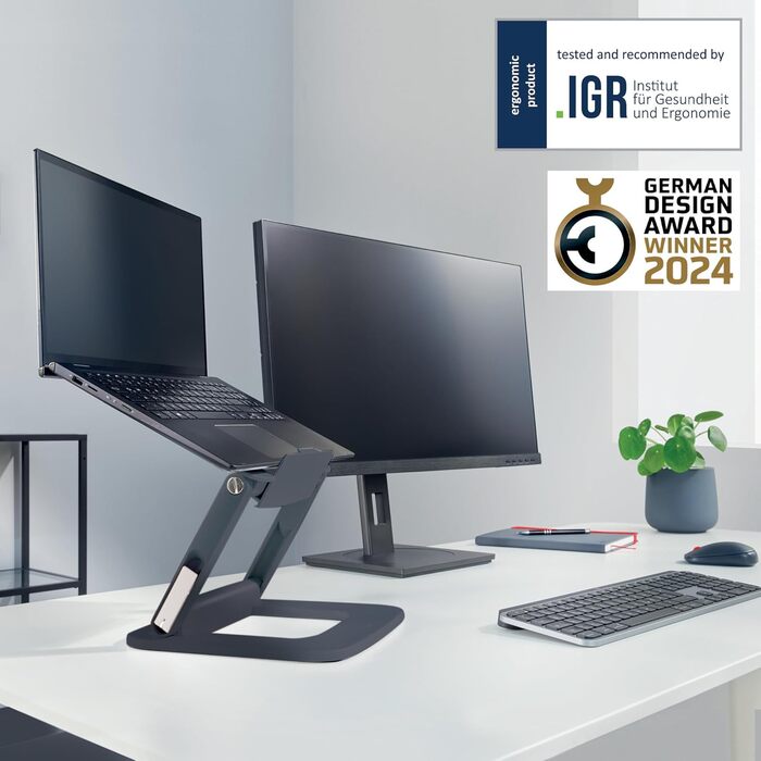 Підставка для ноутбука Leitz Ergo, регульована по висоті, для екранів 13'-15', з переробленого пластику, 6 положень висоти та кута, компактна, 100% перероблювана, темно-сіра