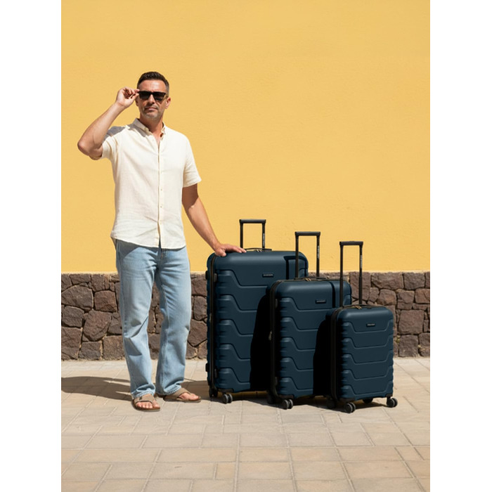Набір валіз Smartbox Edition 01 (3 шт.) розширювані, твердий корпус з поліпропілену, S M L, TSA замок, 4 подвійні колеса, Navy