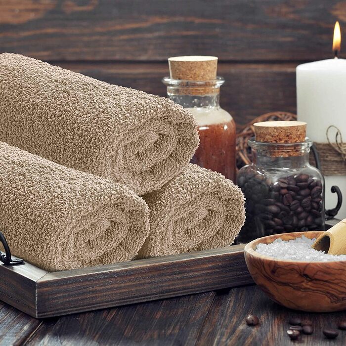 Набір із 4 великих рушників SweetNeedle 70x140 см – 100% бавовна, 500 г/м², готельна якість, високої поглинання, для ванної, душу, пляжу, щоденного використання (лляний колір)