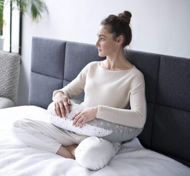Подушка для годування Motherhood Stillkissen, ергономічна, Оeko-Tex Standard 100, (Kleckse Apricot)