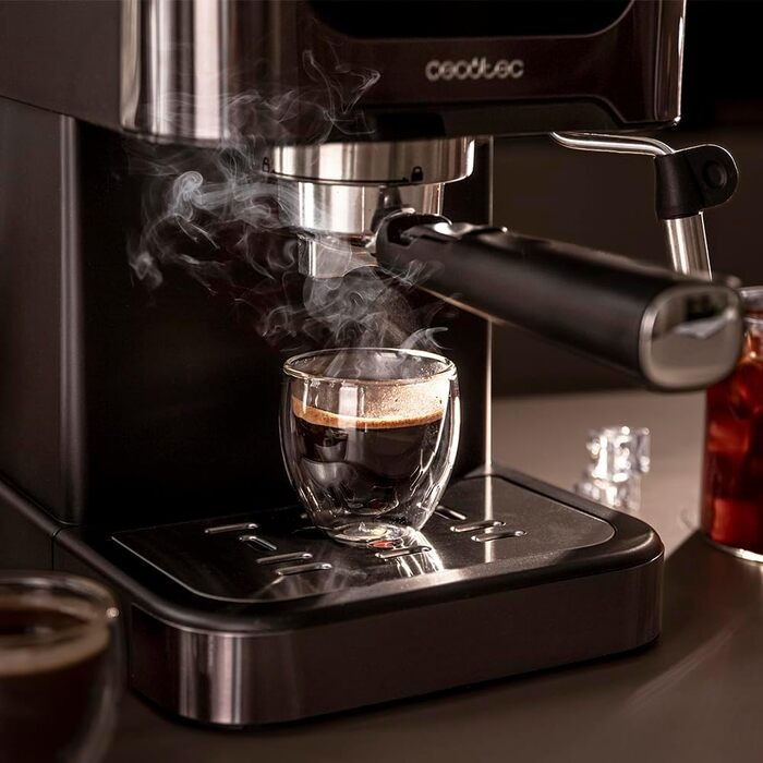 Еспресо-машина Cecotec Power Espresso 20 Coldbrew: еспресо, капучино, кава холодного типу, 20 бар, професійна якість для дому