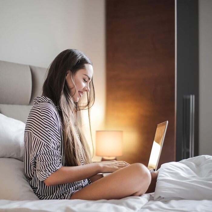 Настільна лампа Relaxdays з дотиком, рожева, тканинний абажур, E14, для спальні та вітальні, 32x18 см