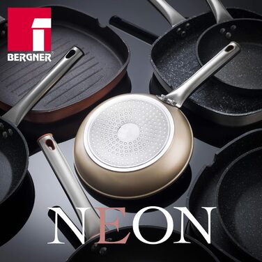 Набір посуду Bergner Neon Gold: дошка для нарізання та сковорідки Ø20 і Ø30 см, золото