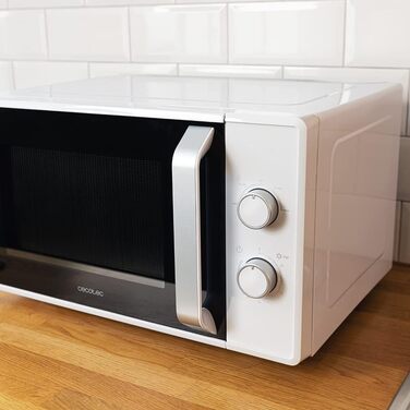 Мікрохвильова піч ProClean 3010, 20 літрів, Ready2Clean покриття, 700 Вт, 6 функцій, таймер 30 хв, режим розморожування, білий колір (20L | GrandHeat)