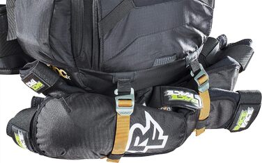 Чоловічий захисний рюкзак EVOC FR TRAIL BLACKLINE 20 л, чорний, M/L