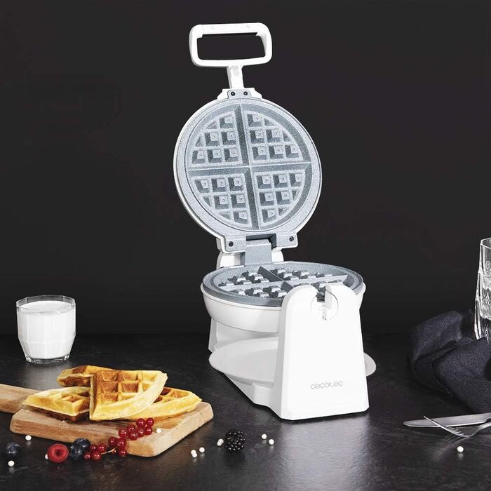 Вафельниця Cecotec Fun Gofrestone з антипригарним покриттям RockStone, 3 змінними панелями (вафлі, салони, мафіни), 700 Вт, можливість повороту
