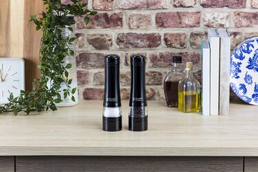 Електричний набір млинків Russell Hobbs для солі та перцю, 2 шт, керамічний механізм, регулювання помолу, LED-підсвічування, чорний, для спецій і трав, модель 28010-56