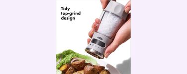 Перцемолка OXO Good Grips Contoured Mess-Free з керамічним механізмом, сіра