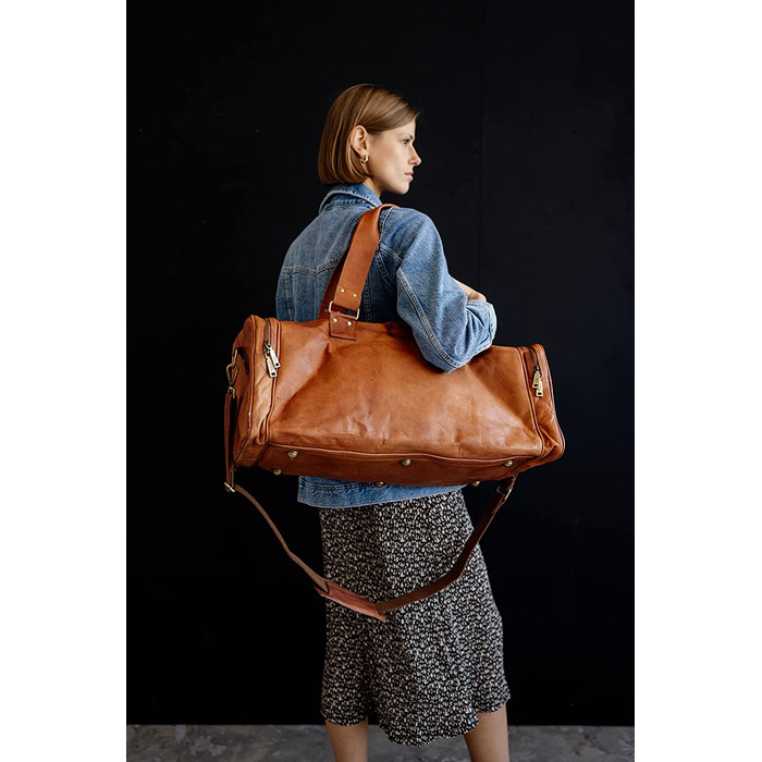 Шкіряна дорожня сумка Berliner Bags Oslo, 45л, коричнева, з 2 зовнішніми кишенями, для чоловіків і жінок