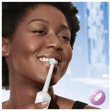 Електрична зубна щітка Oral-B Vitality Pro з 3 режимами чищення та насадкою Protect X Clean, від Braun