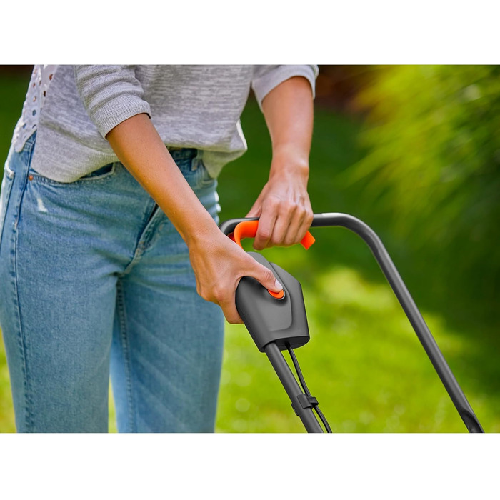 Акумуляторний газонокосарка Gardena PowerMax 37/36V P4A: комплект, до 350 м², ширина зрізу 37 см, об'єм травоспіральника 45 л, центральне регулювання висоти зрізу, двигун PowerPlus з Eco-режимом