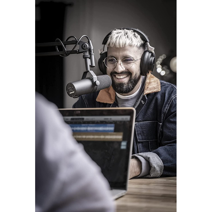 Динамічний мікрофон Shure SM7B для вокалу, подкастів і студії, XLR, широкий частотний діапазон, теплий звук, чорний